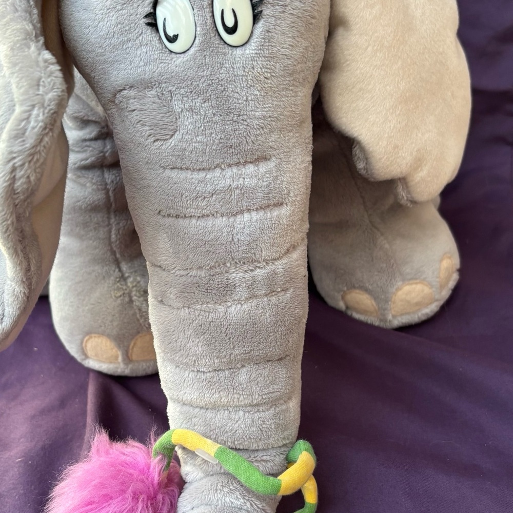 Dr Seuss 'HORTON Hears a WHO' Macys 2008 Stuffed Plush Elephant Flower grey pink